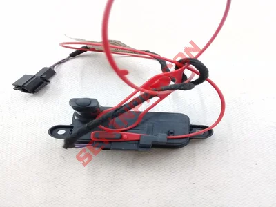 4L0862153C - DEPO KAPAK MOTORU