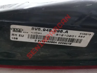8V5945096A - ARKA TAMPON REFLEKTORU SOL - İkinci El Orjinal