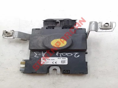 8P0035225 - ANTEN GÜÇLENDİRİCİSİ - İkinci El Orjinal