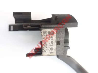 6K6953503B - DİREKSİYON KOLU KOMB. ŞALTERİ - İkinci El Orjinal