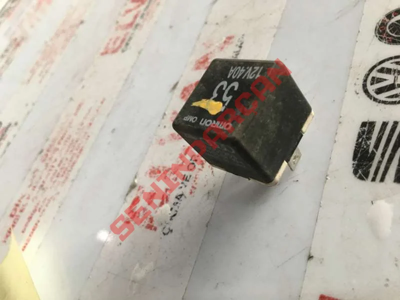 8K0951253 - MOTOR KAPUT KILIDI