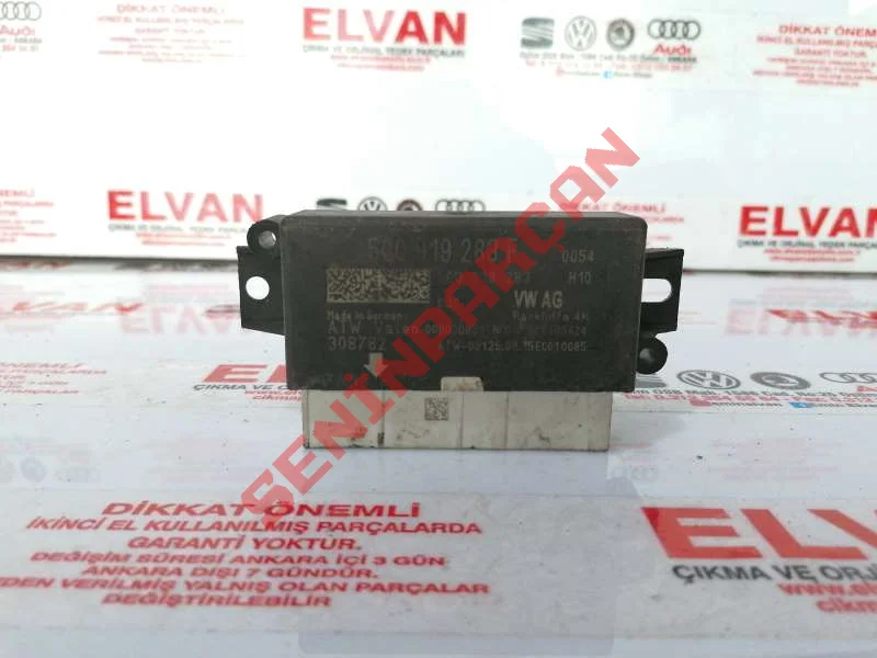 5Q0919283F - PARK YARDIMI KONTROL ÜNİTESİ