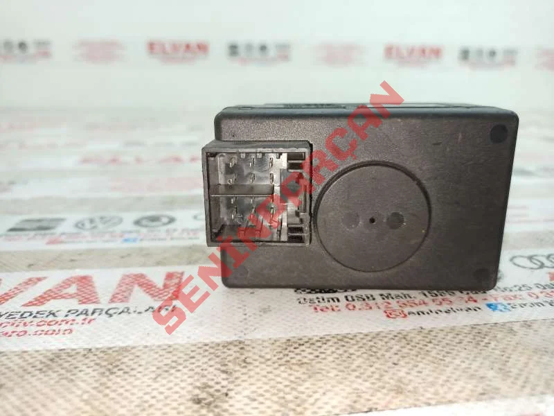 3D0905865E - KONTAK ANAHTARI