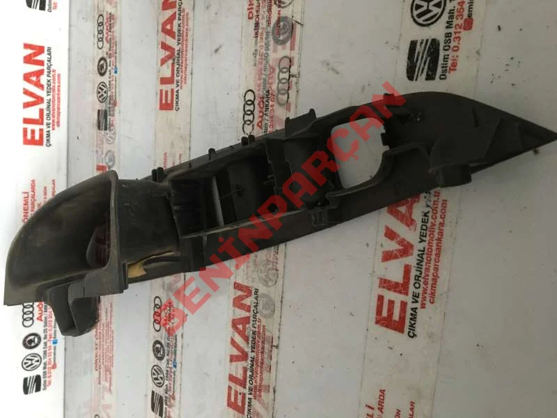 5F1867171A - TUT.KAPA.ÜST PARÇASI