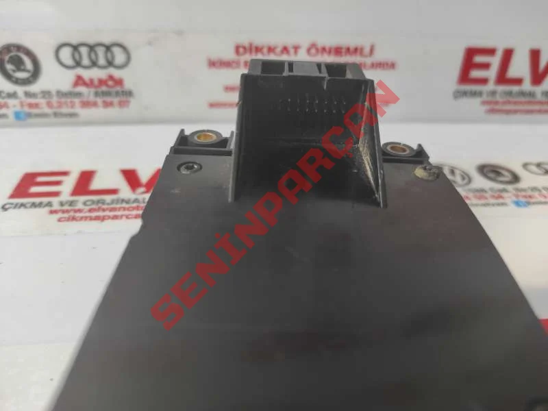 7L6959765B - KOLTUK AYAR ANAHTARI