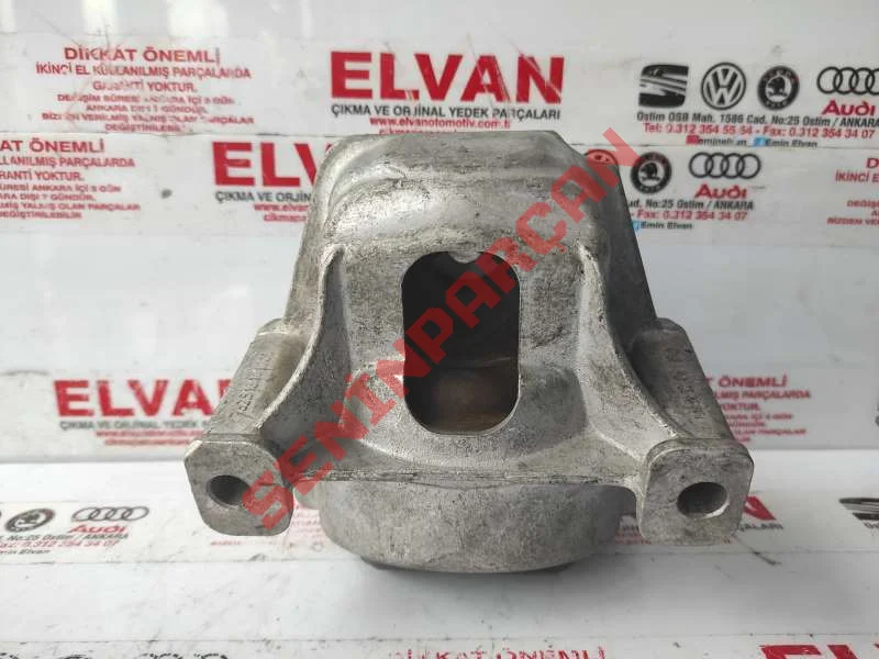 8R0199381AL - MOTOR TAKOZU