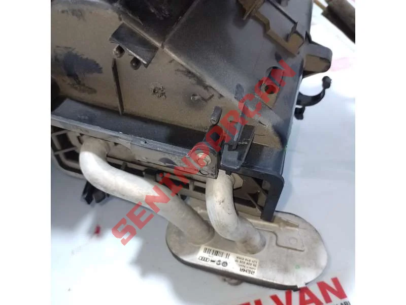 1J1819030A - KALORIFERRADYATORU