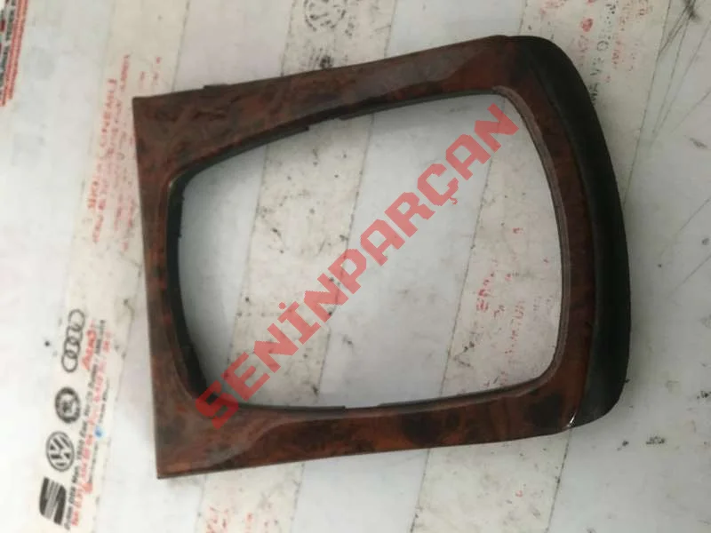 1U1863216 - ÇERÇEVE