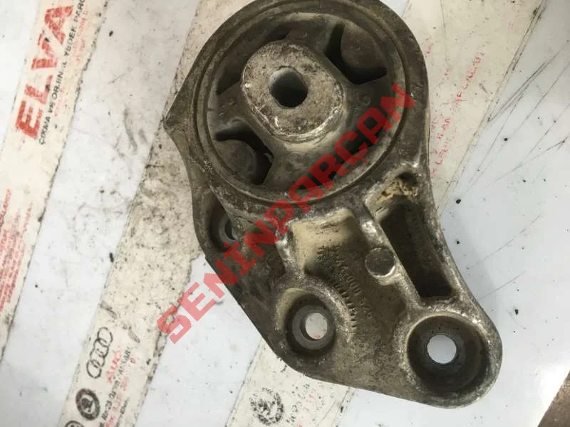 8E0599125B - ŞANZIMAN BRAKETİ