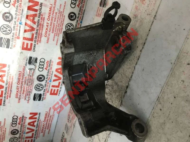 06E145393B - KANATLI POMPA İÇİN TUTUCU