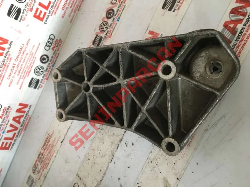 030903143D - ALTERNATÖR TUTUCUSU