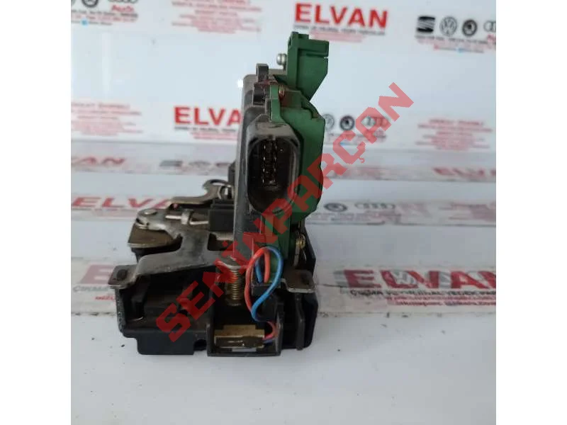 3B4839016 - KAPI KILIDI