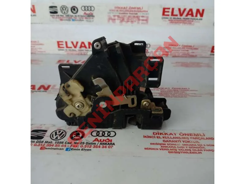 3B1837015 - KAPI KILIDI