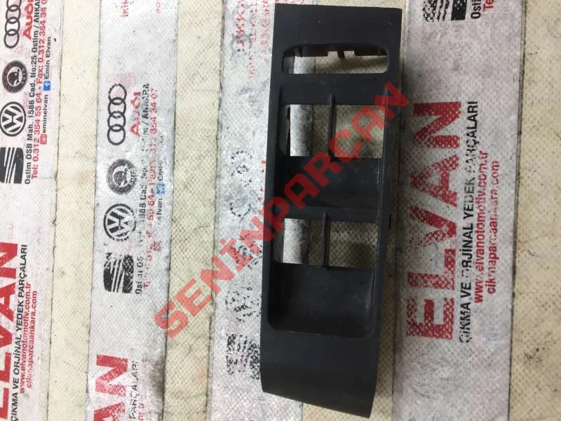 6V1867171A - TUT.KAPA.ÜST PARÇASI