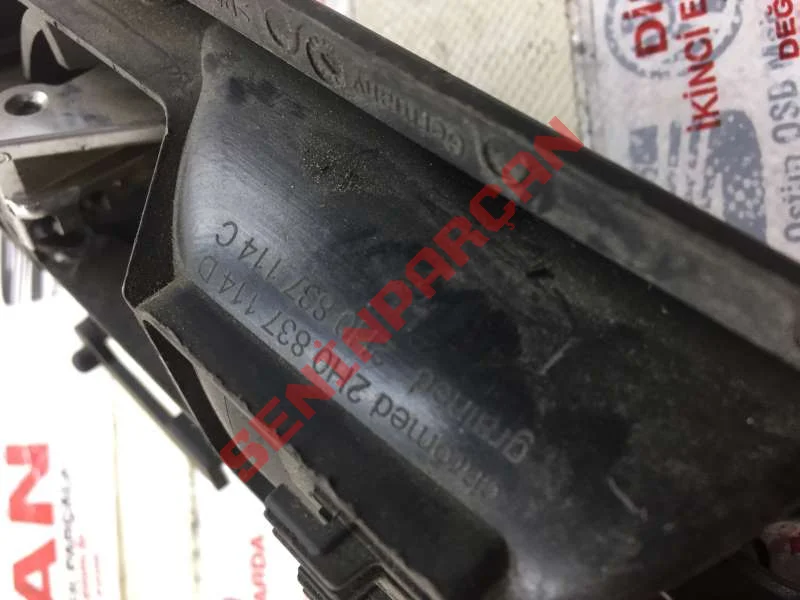 2H0837114D - İÇ KUMANDA