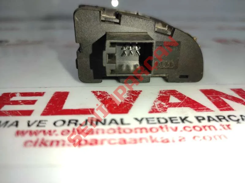 4F1927227 - TORPİDO GÖZÜ VE GÖSTERGE