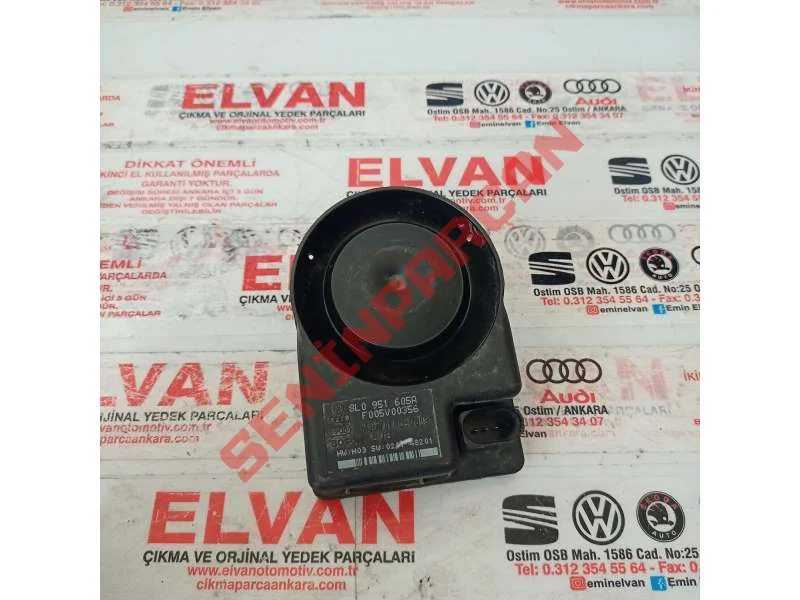 8L0951605A - SINYAL LAMBASI