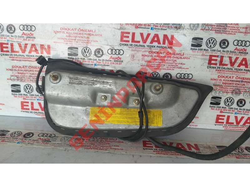 8E0880241 - YAN HAVA YASTIĞI ÜNİTESİ