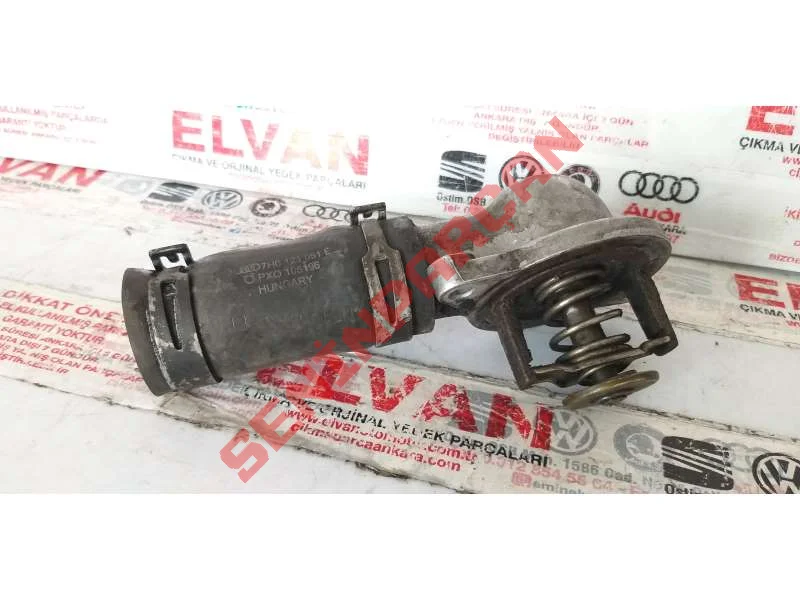 7H0121051E - RADYATOR HORTUMU