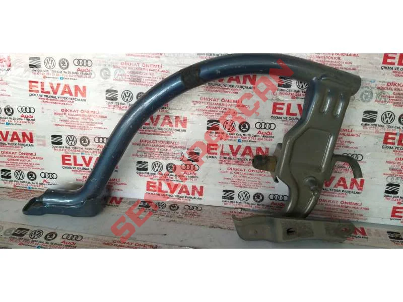 3G5827301A - BAGAJ KAPAK MENTESESI