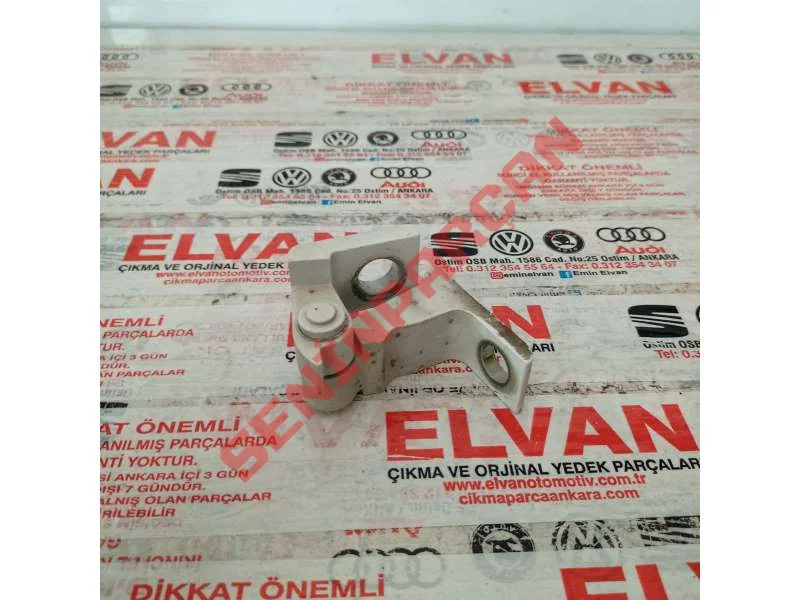 8K0831402P - KAPI MENTESESI