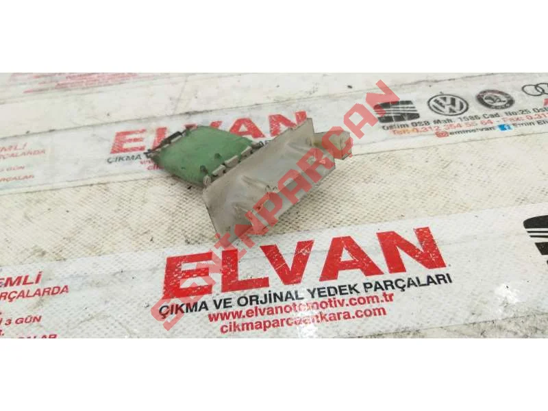 6Q0959263A - KABLO SOKETI