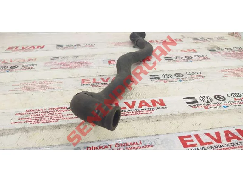 074121058F - RADYATOR HORTUMU