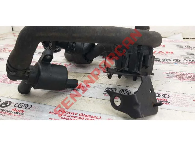 8K0819147A - EK SOĞUTMA SIVIS POMPA-