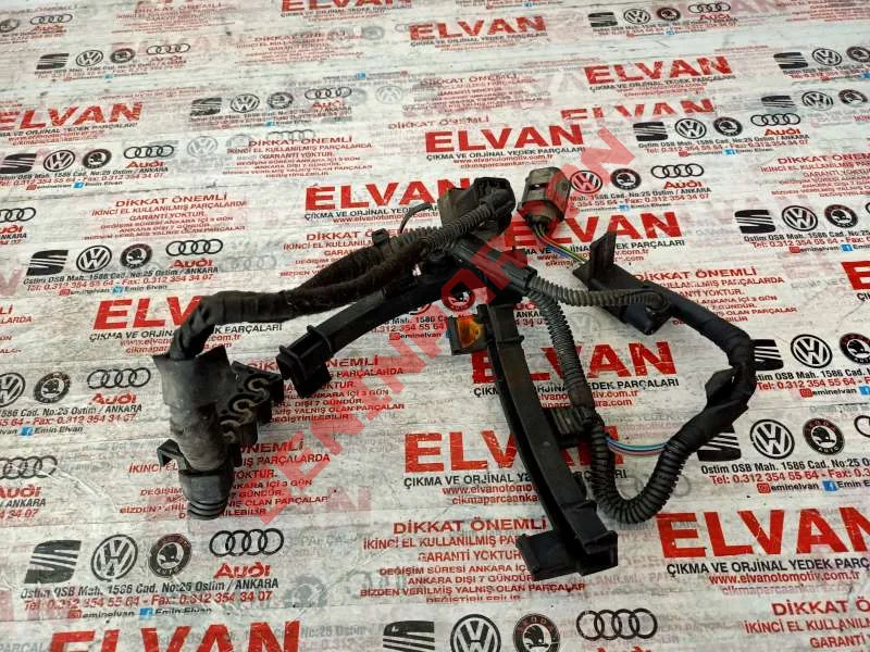 4L0971898A - KABLO TUTUCU