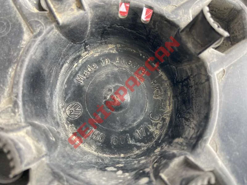 1H0601171C - TEKRL.SÜS KAPAĞI