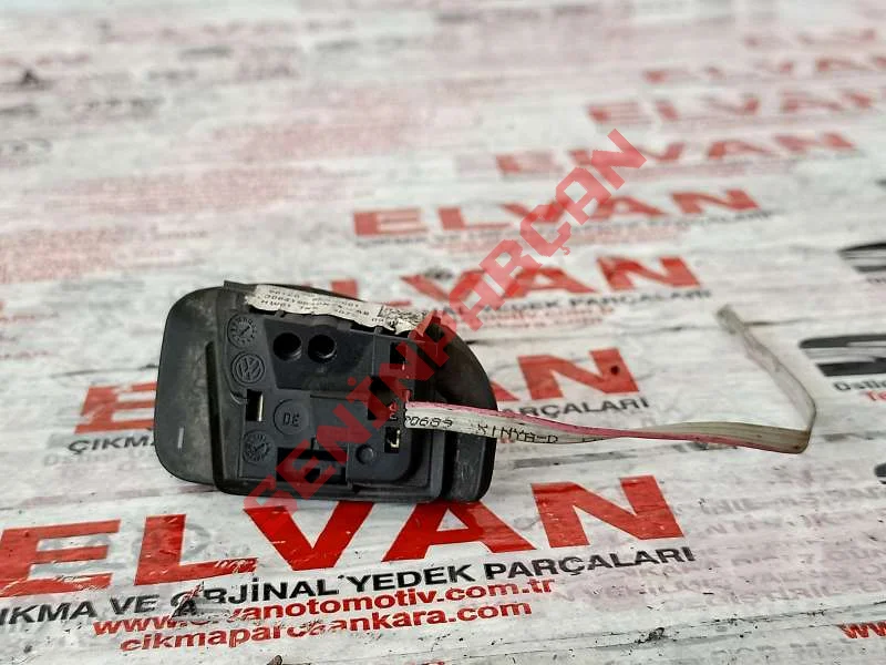 5C0951527 - TİPTRONİC BASMALI TUŞU