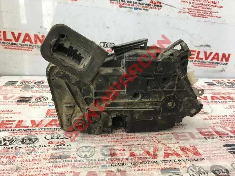 5K4839015F - KAPI KILIDI