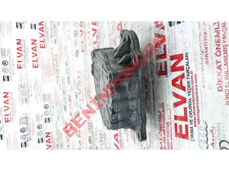 03L145100 - VAKUMPOMPASI