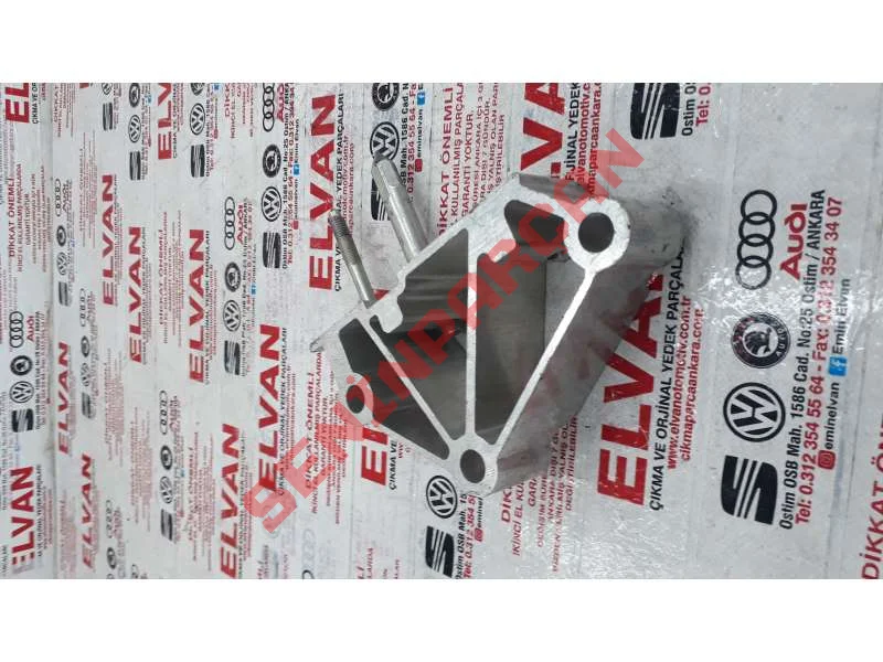 1K1857021D - TRAVERS TUTUCUSU