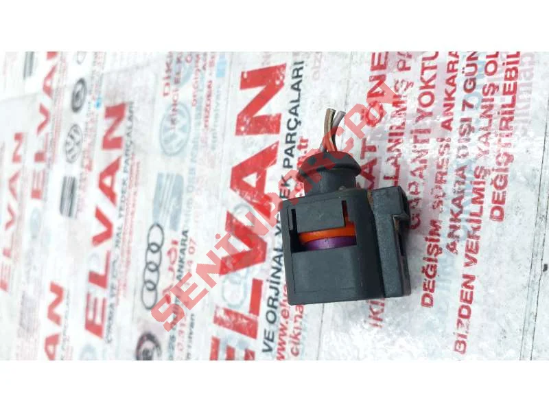 4B0973712 - KABLO SOKETI