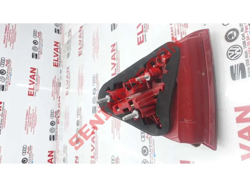 8T0945094C - STOP LAMBASI SOL