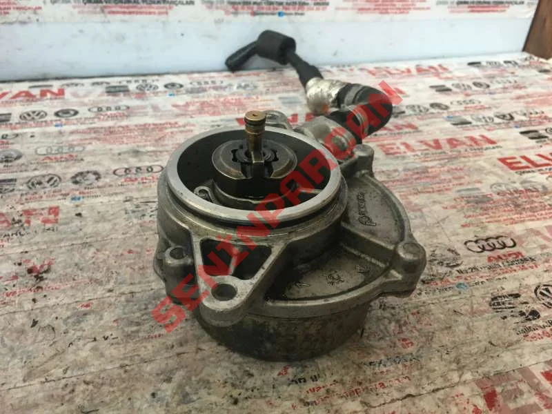 057145100L - VAKUMPOMPASI