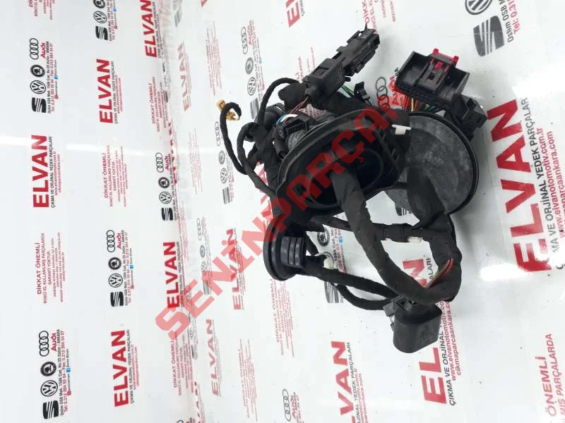 4L0971687L - KAPI KABLO DEMETİ