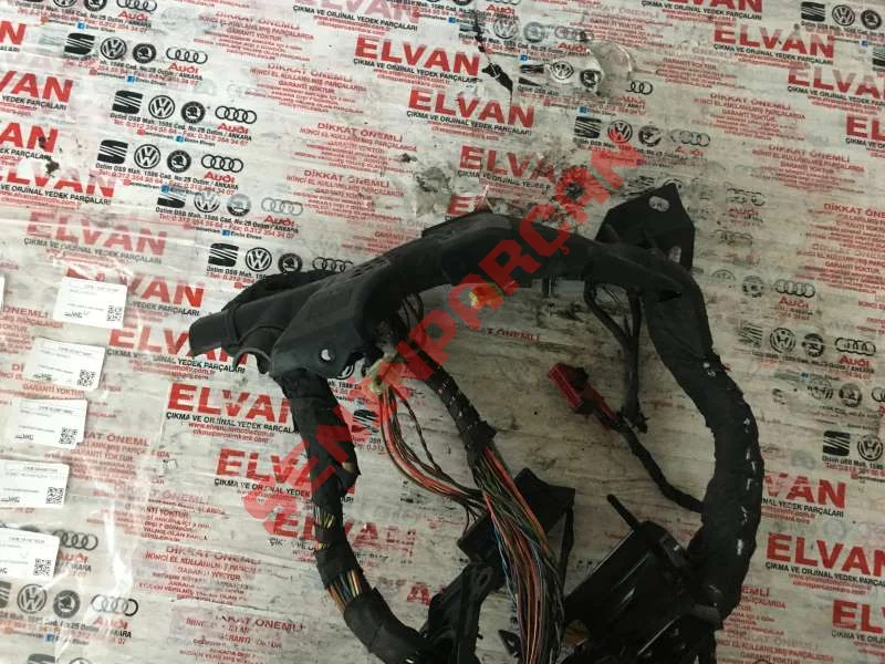 1K1971822E - KABLO KANALI