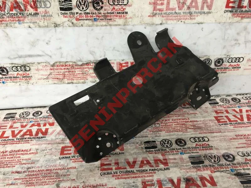 5QB864775 - AYAK DESTEĞİ İÇİN TUTUCU