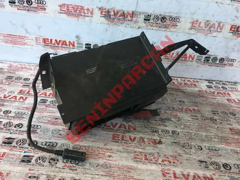 4B0035111A - CD DEĞİŞTİRİCİ