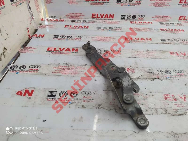 8D5827302C - KAPAK MENTEŞESİ