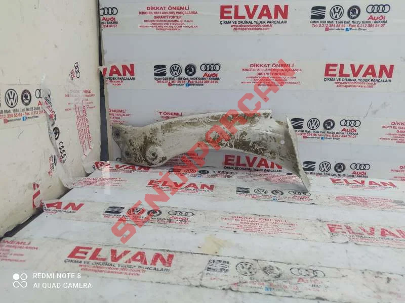 3V0821142 - CAMURLUK BRAKETI