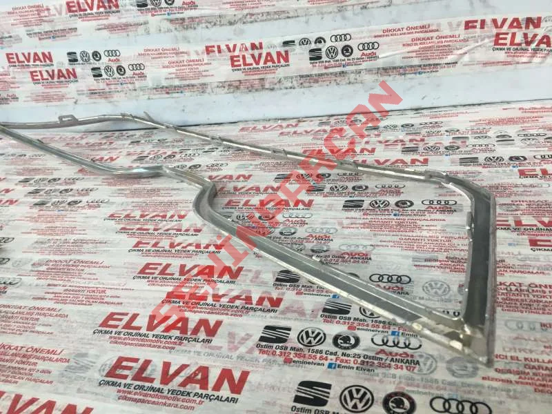 5JA853607 - KAPAK ÇITASI