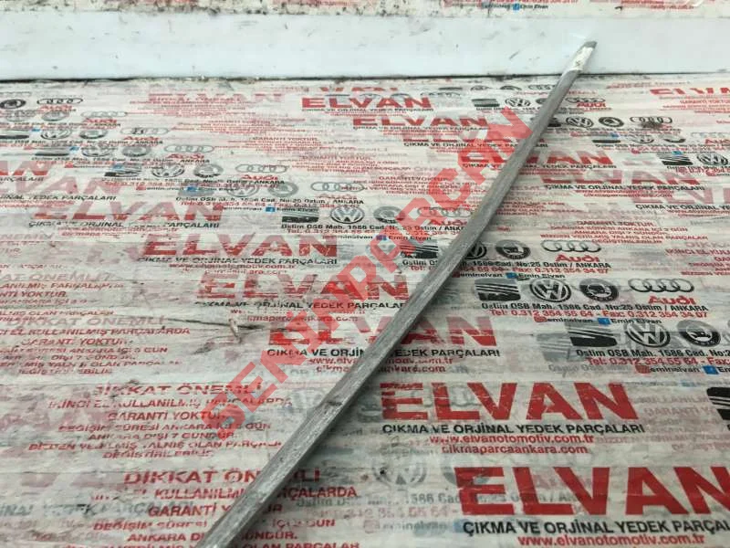 3C0853516C - KAPI KORUMA ÇITASI