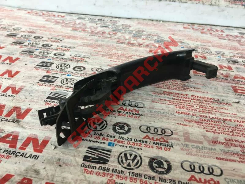 8V0837206A - KAPI KOLU, DIŞ