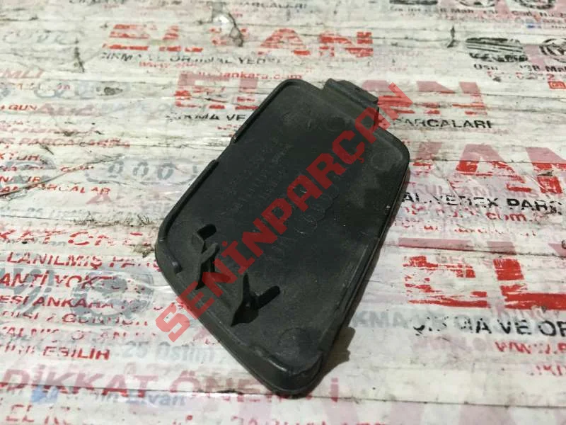 4K0807241 - ÇEKME KANCASININ KORUYUCUSU