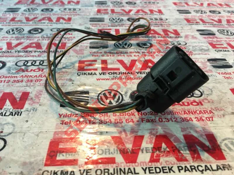 6X0971921D - KORUMA KAPAĞI