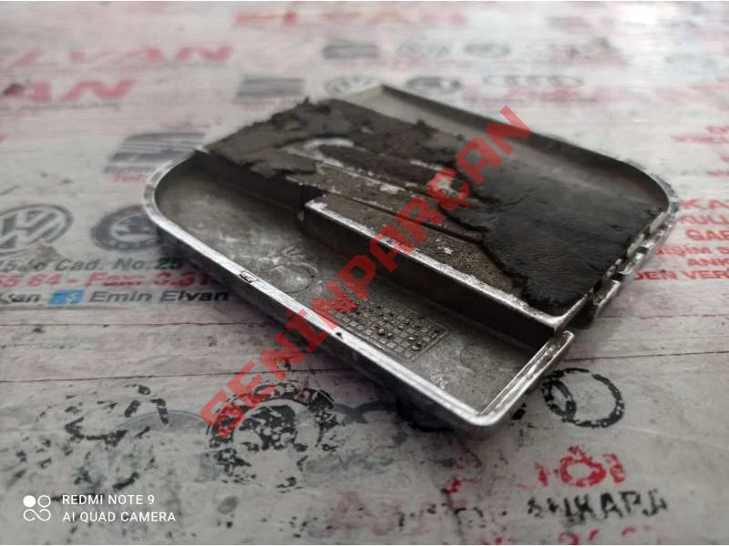 6K9853601 - SEAT IŞARETI