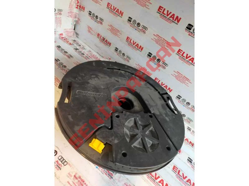 5G0035591 - USB AUX IN SOKETI